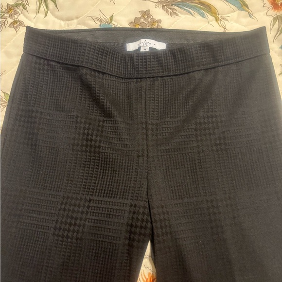 Lot of women’s M leggings - Picture 10 of 13